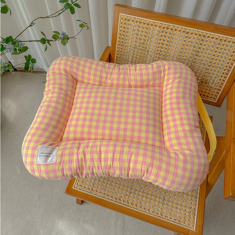 Purr&Pillow Cat Bed - FurryFinds